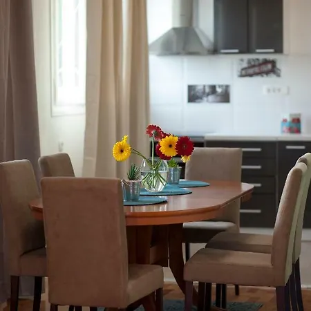 Viktorija Apartament *